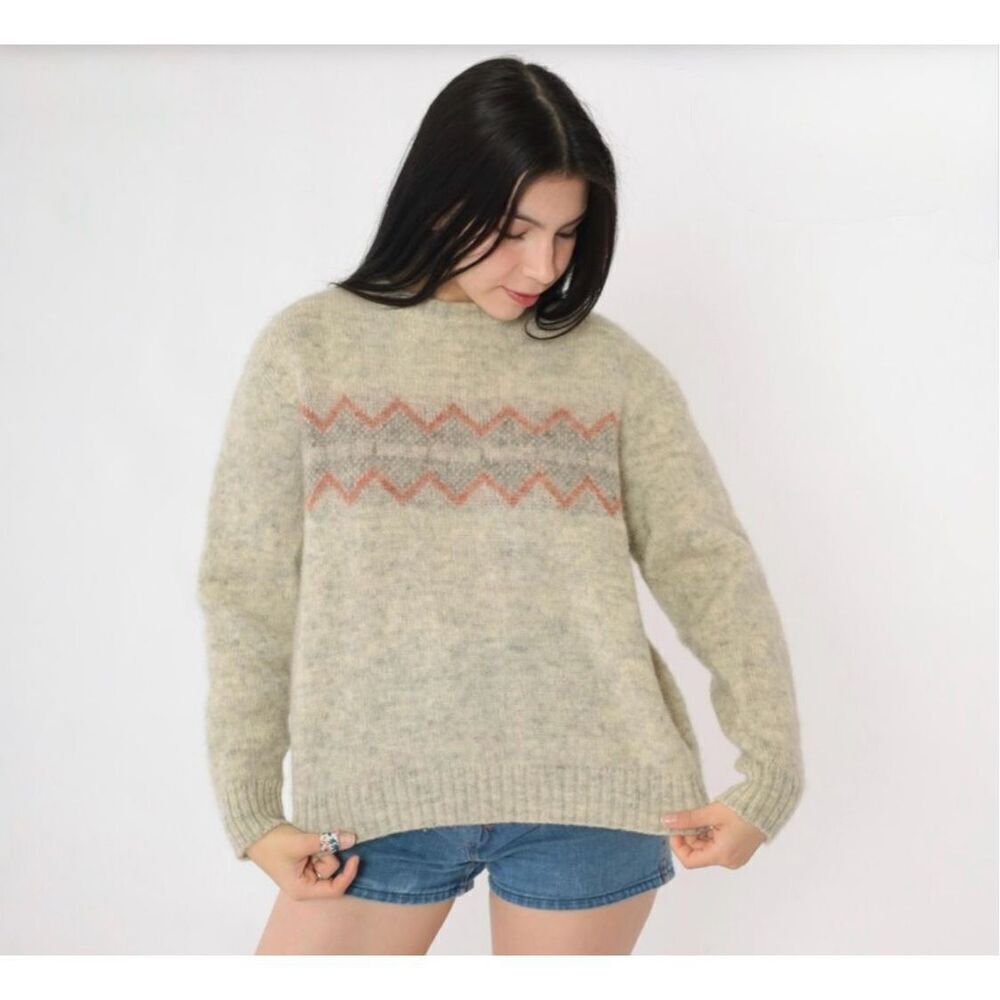 Vintage Icelandic Wool Sweater size XS 80s Grey Nordic Knit Pullover Zig Zag Str